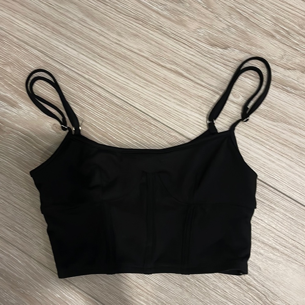 ADIKA Size XS cropped tank top BLACK